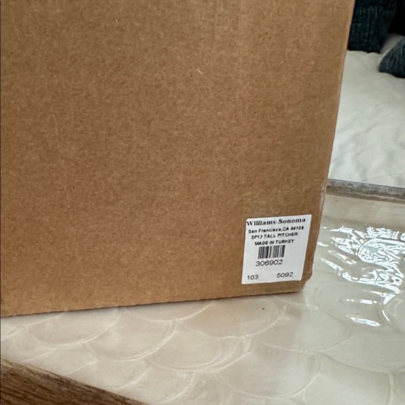 Williams Sonoma Tall Glass Pitcher - Picture 2 of 8